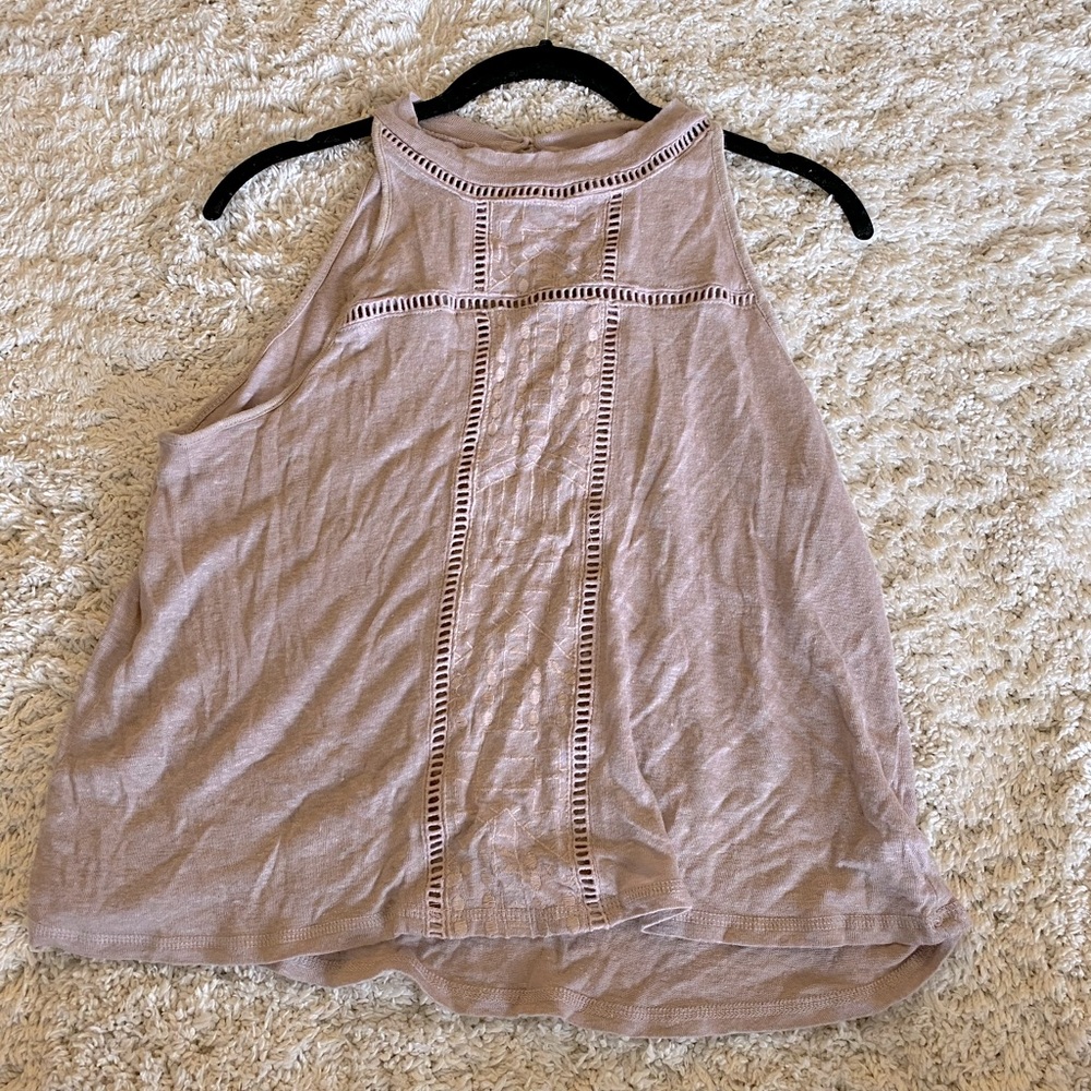 Woman’s tank
